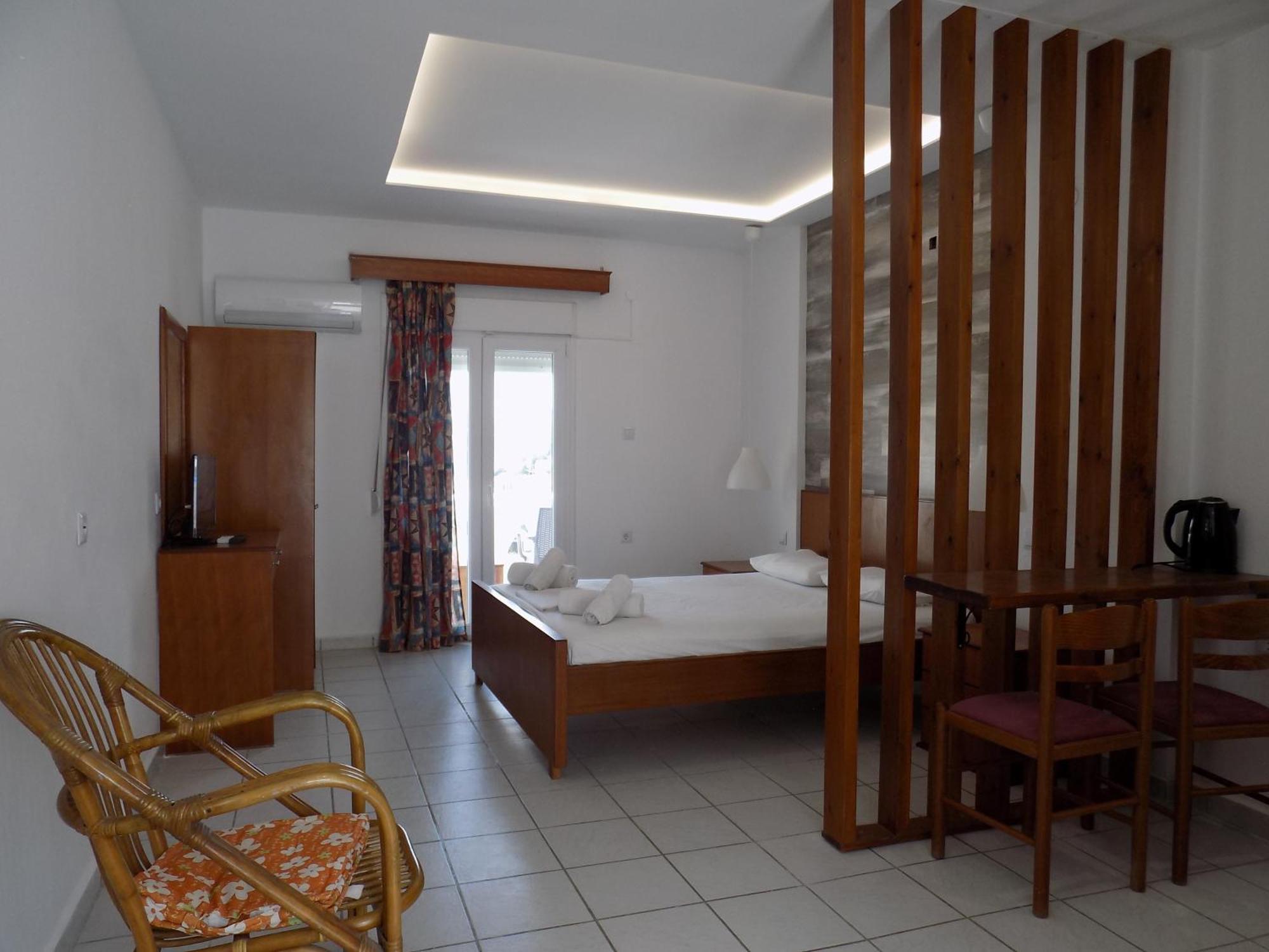 Nikis Studios Panteli Bagian luar foto