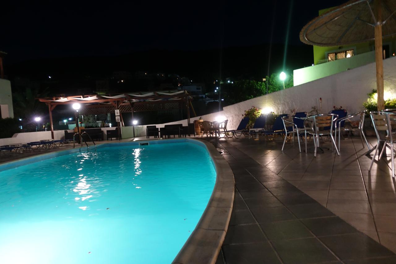 Nikis Studios Panteli Bagian luar foto