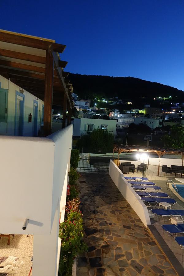 Nikis Studios Panteli Bagian luar foto